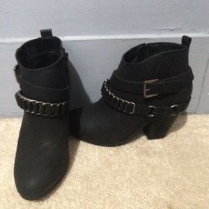 Just fab ankle boots